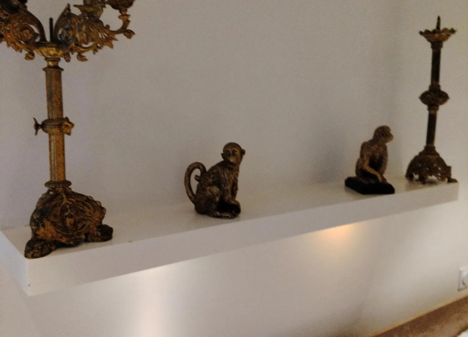 Location D'Une Chambre Et D'Une Salle De Bain Privee Dans Mon Appartement Ou Je Reside Egalement Pendant Votre Sejour ليون